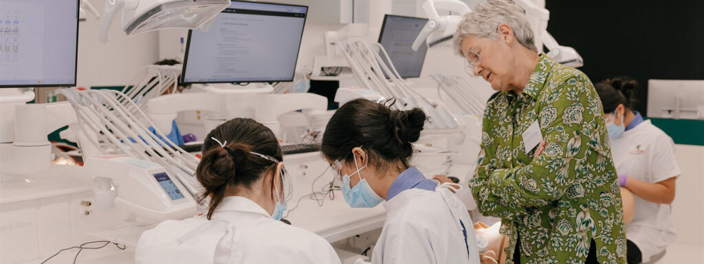 ADC_Australian_Education_Providers_Accredited_Programs_Standards_Hero_2000x750